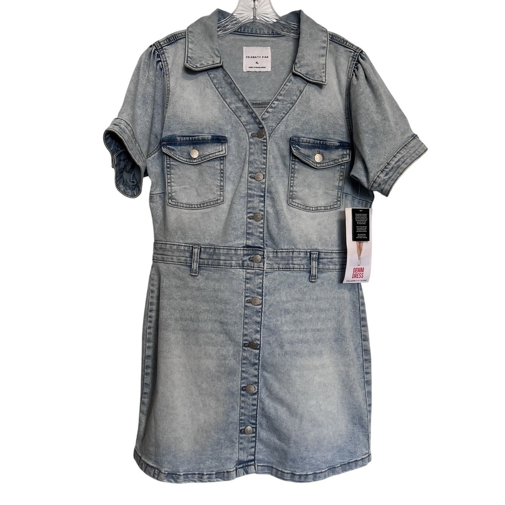 NWT CELEBRITY PINK Sz XL Denim Dress Short Sleeve Button Light Blue Acid Wash